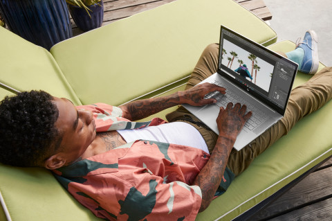 HP Envy 15-EW0013D i5-1235U 15.6" FHD IPS Touch 16GB SSD512 BT BLKB x360 Win11 Natural Silver (REPACK) 2Y - Galeria zdjęcie 13