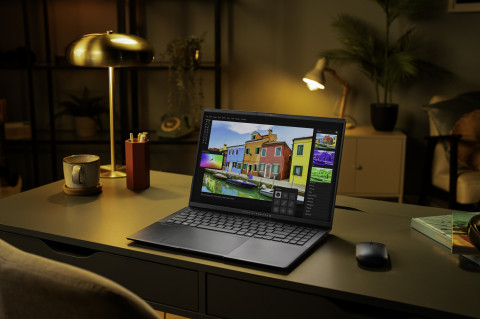 ASUS Vivobook S 16 OLED S5606MA-MX119W Ultra 7 155H 16.0" 3.2K 120Hz 400nits 32GB LPDDR5X SSD1TB Intel Arc Graphics WLAN+BT cam1080 Glossy 75WHrs Win11 Mist Blue - Galeria zdjęcie 12