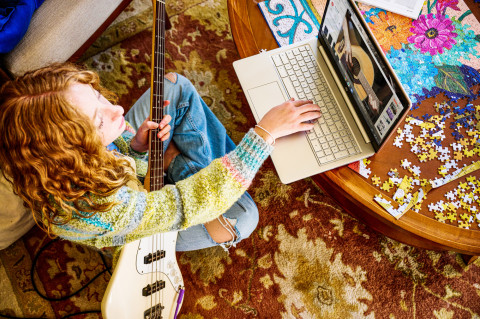 HP Chromebook 15a-na0002nw Intel Celeron N4500 15.6"FHD 8GB 128GB eMMC Chrome OS - Galeria zdjęcie 9