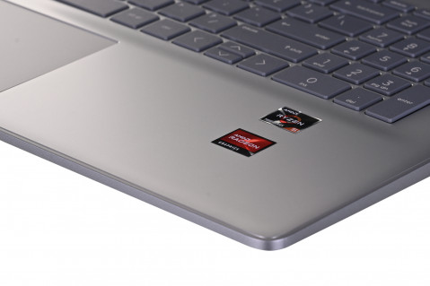 HP 17-cp2045nw Ryzen 5 7520U 17.3"FHD AG IPS 250nits 8GB LPDDR5 SSD512 Radeon Integrated Graphics Cam720p Win11 2Y Natural Silver - Galeria zdjęcie 12