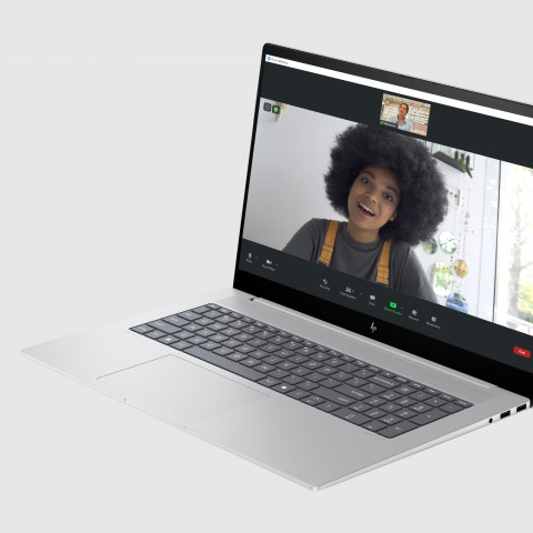 HP ENVY 17-da0003nw Ultra 7 155H 17,3"FHD Touch AG IPS 300nits 32GB DDR5 SSD1TB Intel Arc 5MP W11Pro 2Y Glacier Silver - Galeria zdjęcie 15