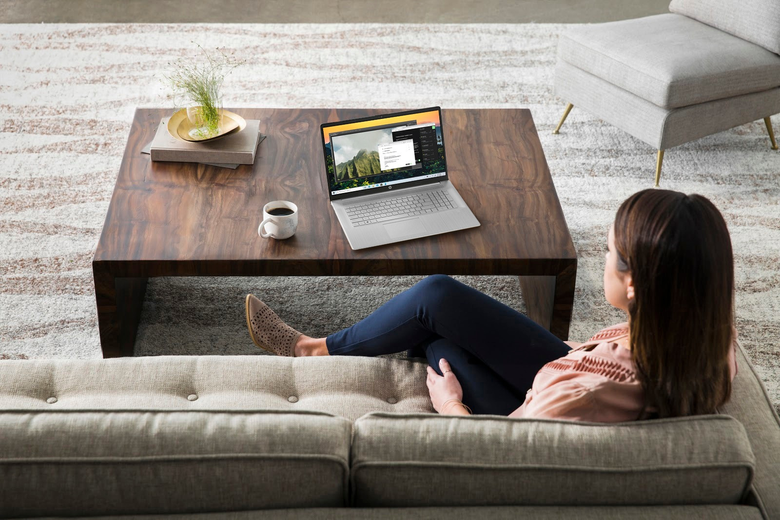 HP 17-cn3134nw i7-1355U 17,3"FHD AG IPS 250 nits 16GB DDR4 SSD512 IrisXe Cam Win11 2Y Natural Silver - zdjęcie 4